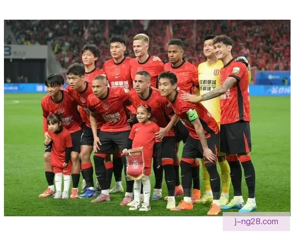 中超热度爆棚成都蓉城主场球票开售半小时售罄球迷抢票现火爆场面 中超热度爆棚成都蓉城主场球票开售半小时售罄球迷抢票现火爆场面